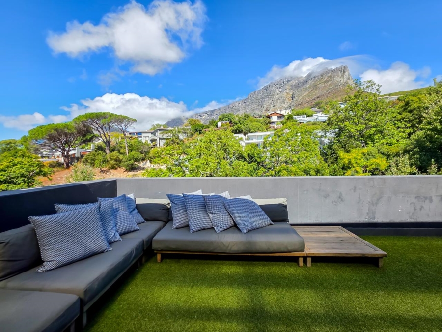 4 Bedroom Property for Sale in Higgovale Western Cape